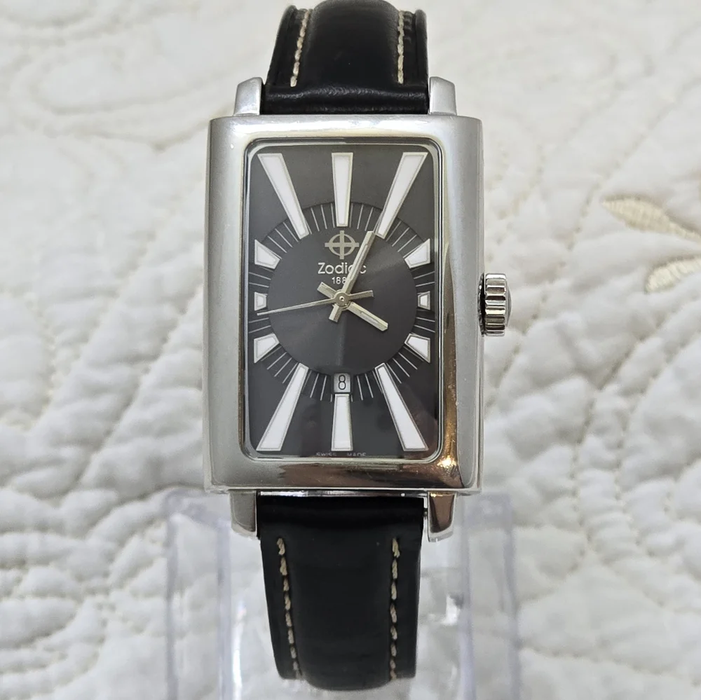 Rare Zodiac Tank Men's Watch ZO3401 Classic Line Black Dial Swiss Made Sunbeam